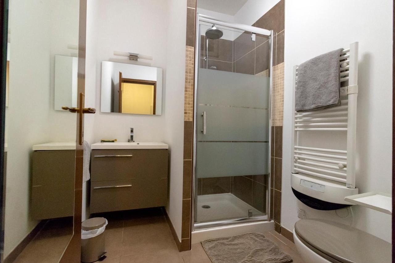 Apartement Maenat Borgo  Extérieur photo